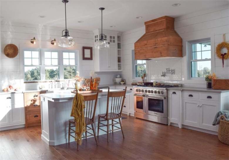 Simple American Kitchen