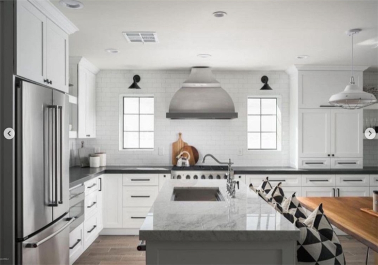 Simple American Kitchen